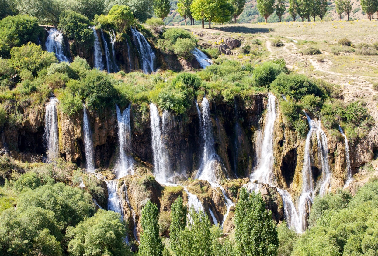 Эрзинджан. Erzincan Турция. Эрзинджан Erzincan. Турция водопад Girvelik.