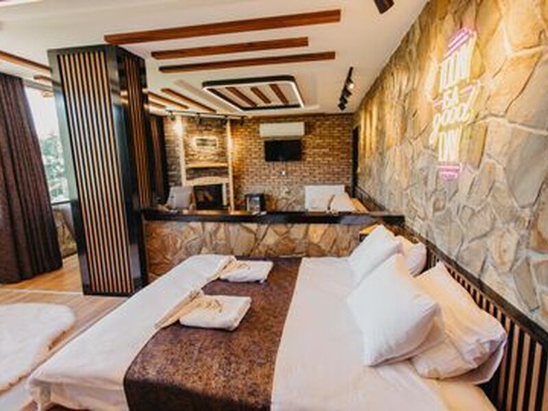 Zirvede Butik Balayı