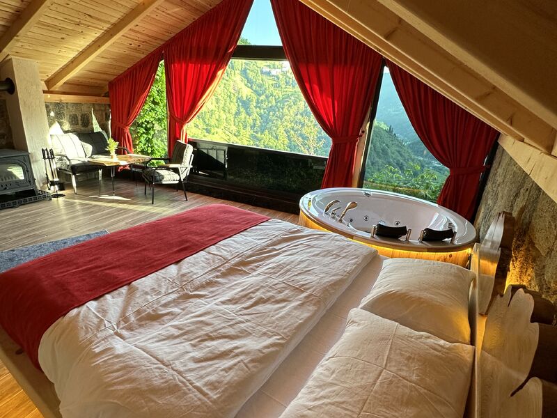 Loresima Dağ Evleri