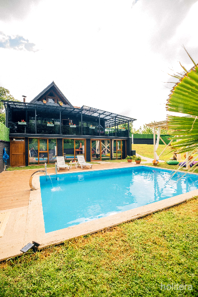 Lakeview Luxury Villa with Heated Pool