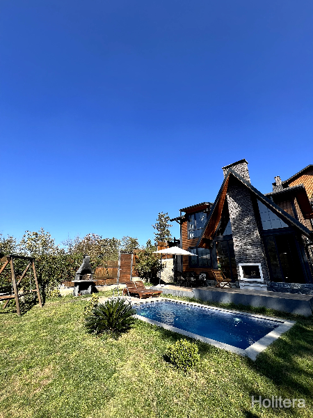 Suite Bungalow with Heated Pool and View No: 2