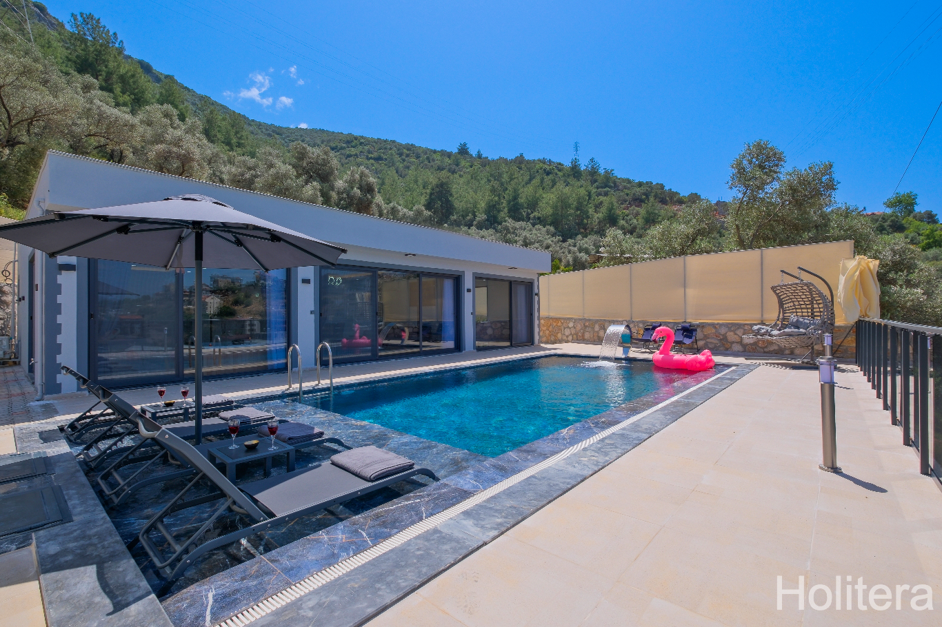 Conservative Family Villa with Pool